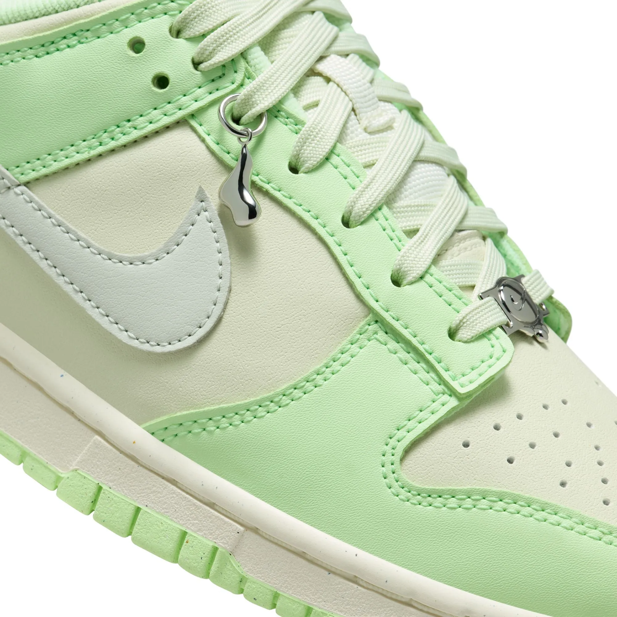 WMNS Nike Dunk Low Next Nature SE "Sea Glass"